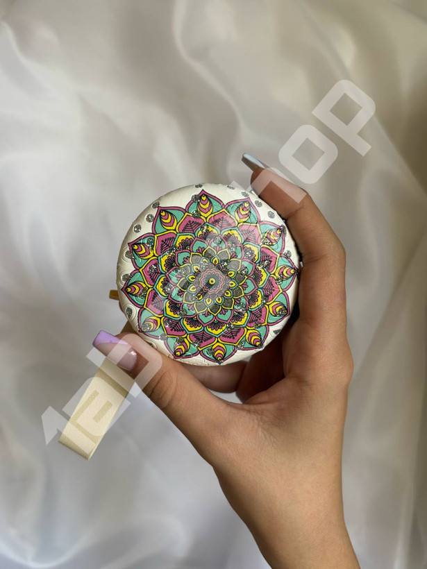 آینه سنتی تو جیبی و جاسوییچی