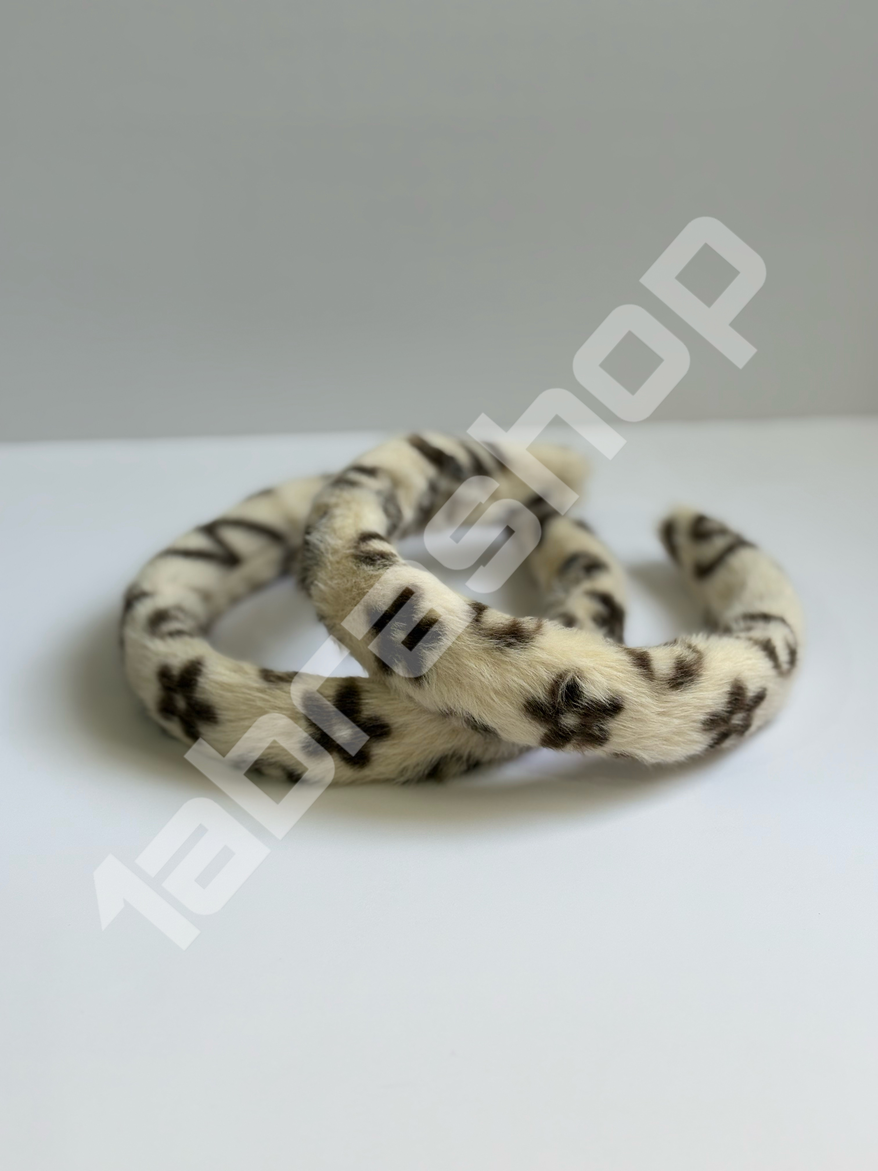 تل سر خز روسی وارداتی پاییزه زمستانه طرح گل‌دار ترند (Floral Faux Fur Headband)