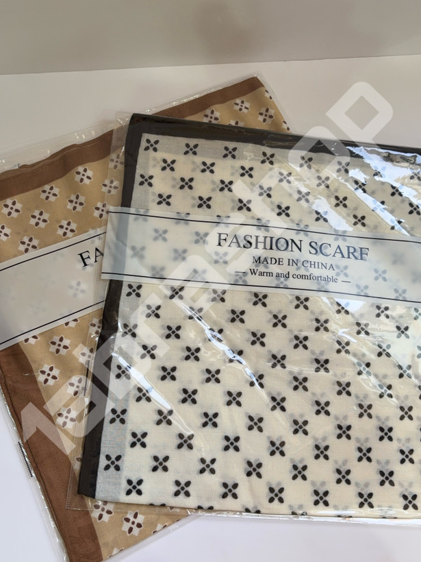 مینی اسکارف وارداتی طرح لویی سفید مشکی